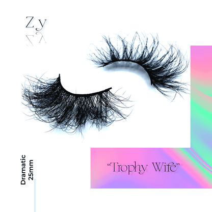 Dramatic 25mm mink lashes 'Trophy Wife'